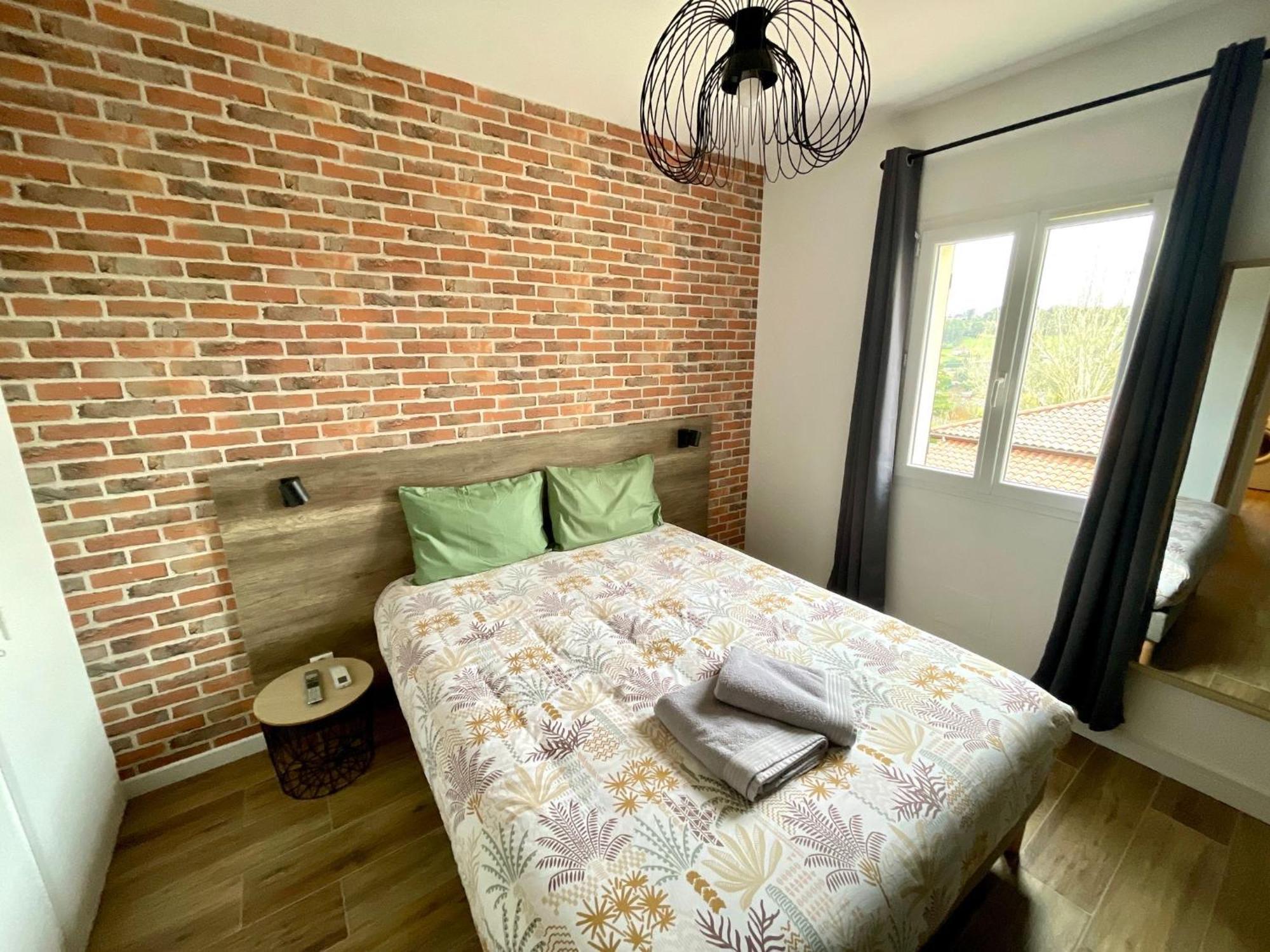 Le N4 Des Hauts De Sarlat, Clim Piscine Parking Ngoại thất bức ảnh